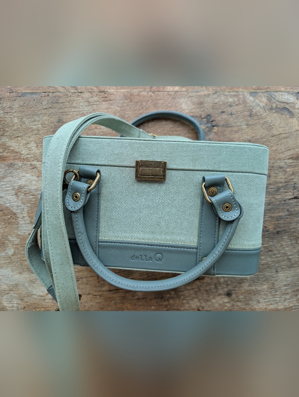 Della Q Makers Train Case Knitting Project Bag Green